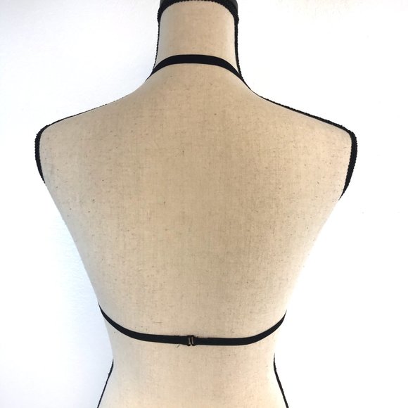 Sexy Criss Cross Strappy Lace Bralette Lingerie - Picture 5 of 6